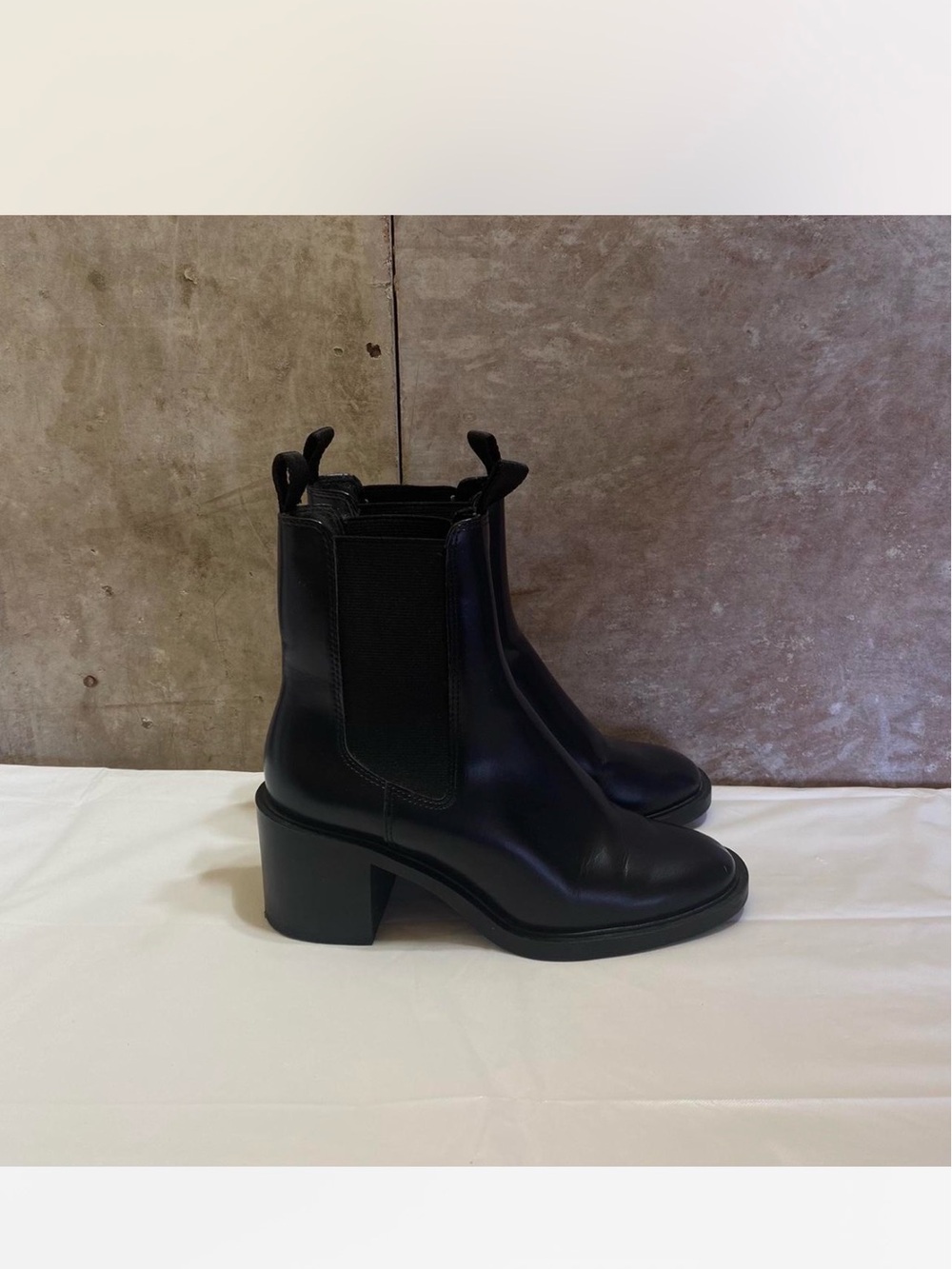 H&M Black Leather Chelsea Block Heel Booties - Picture 3 of 7